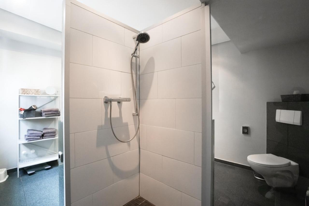 Loft13 Traumhafte Wohnung Mit Terrasse Fuer 8 Gaeste Monschau Esterno foto