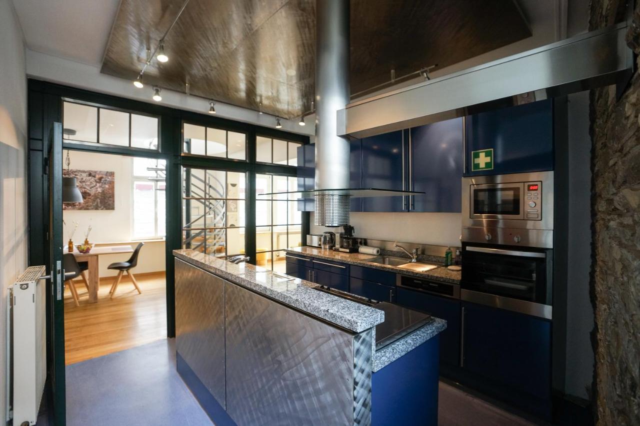Loft13 Traumhafte Wohnung Mit Terrasse Fuer 8 Gaeste Monschau Esterno foto