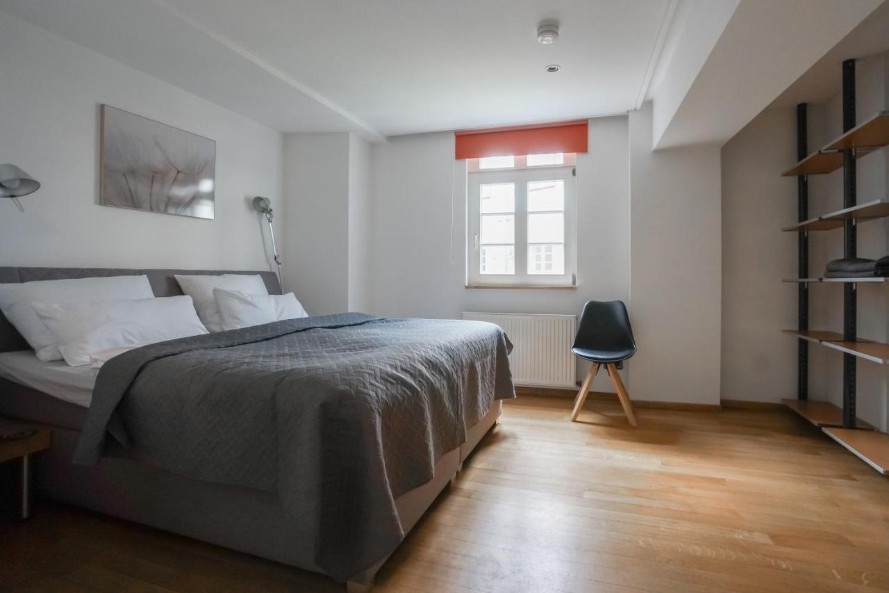 Loft13 Traumhafte Wohnung Mit Terrasse Fuer 8 Gaeste Monschau Esterno foto
