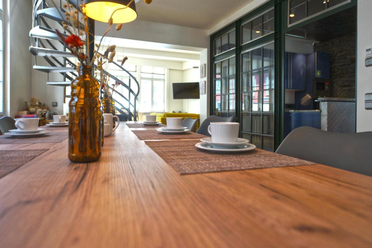 Loft13 Traumhafte Wohnung Mit Terrasse Fuer 8 Gaeste Monschau Esterno foto